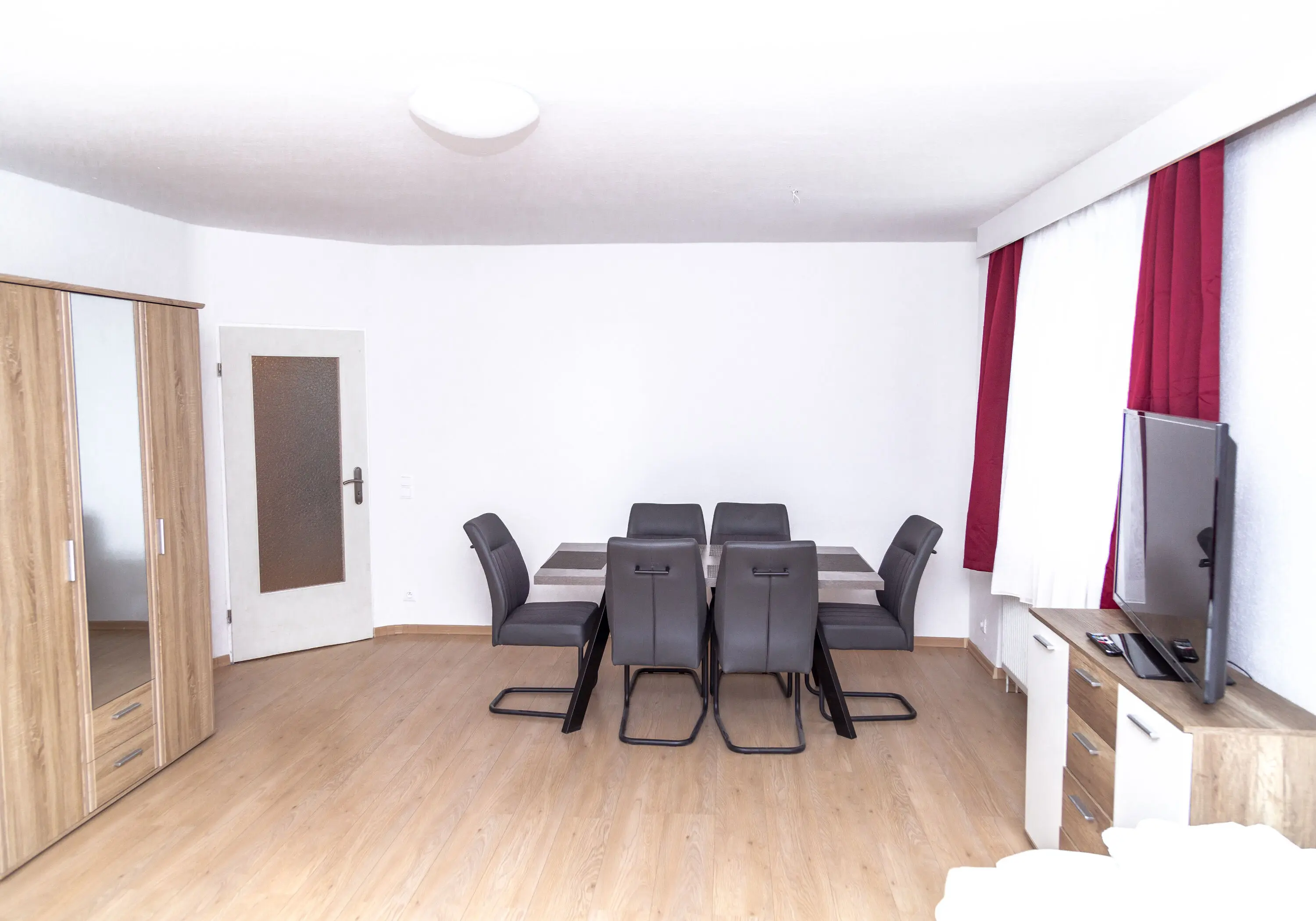 Othman apartmány a hotely majú 790 lôžok na rôznych miestach v Hannover - fotografia nehnuteľnosti 4