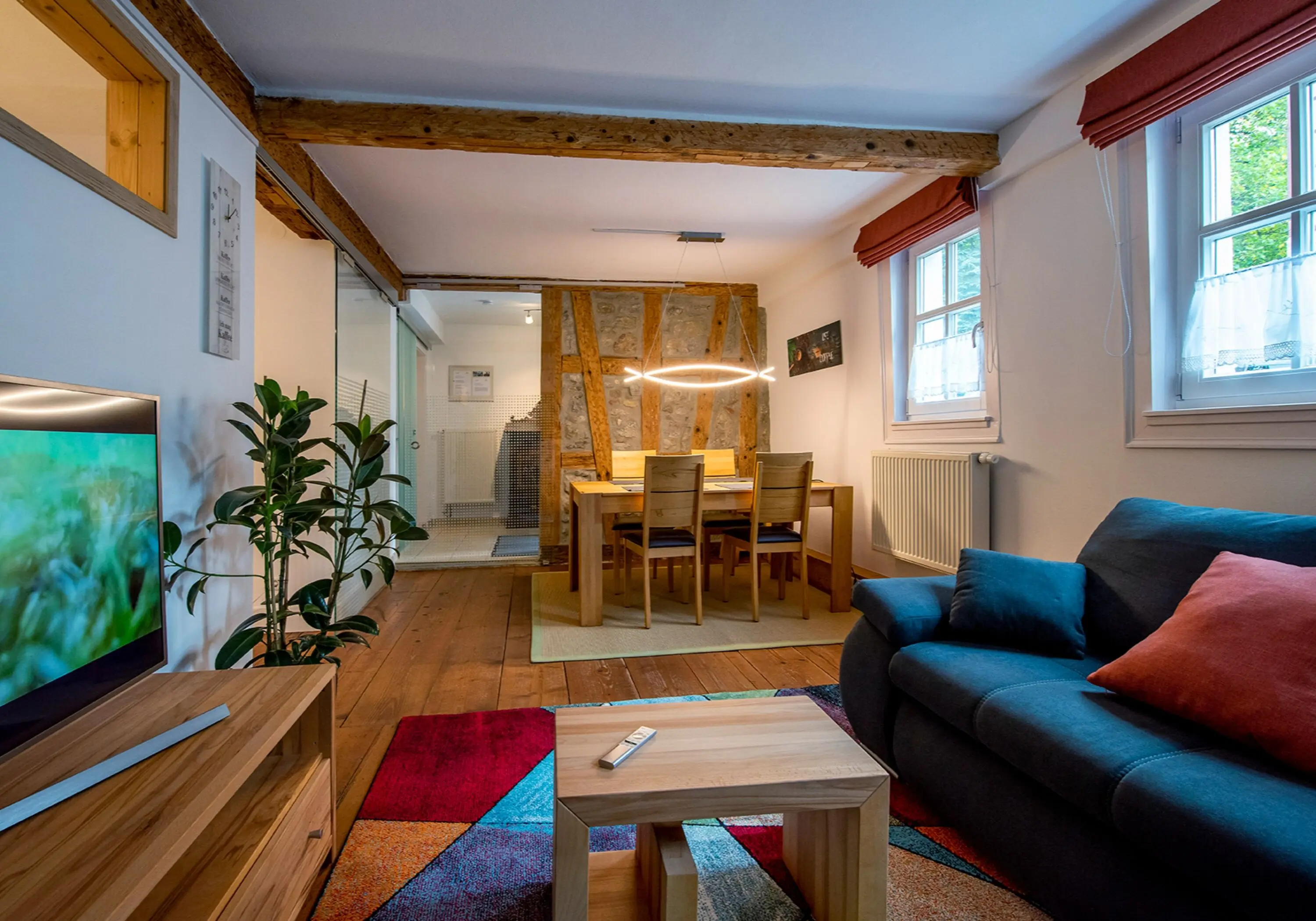 10Min zur A6,ruhige Lage, für Urlauber, Berufsreisende, Monteure, zw. Schwäbisch Hall und Künzelsau - Immobilienfoto 1