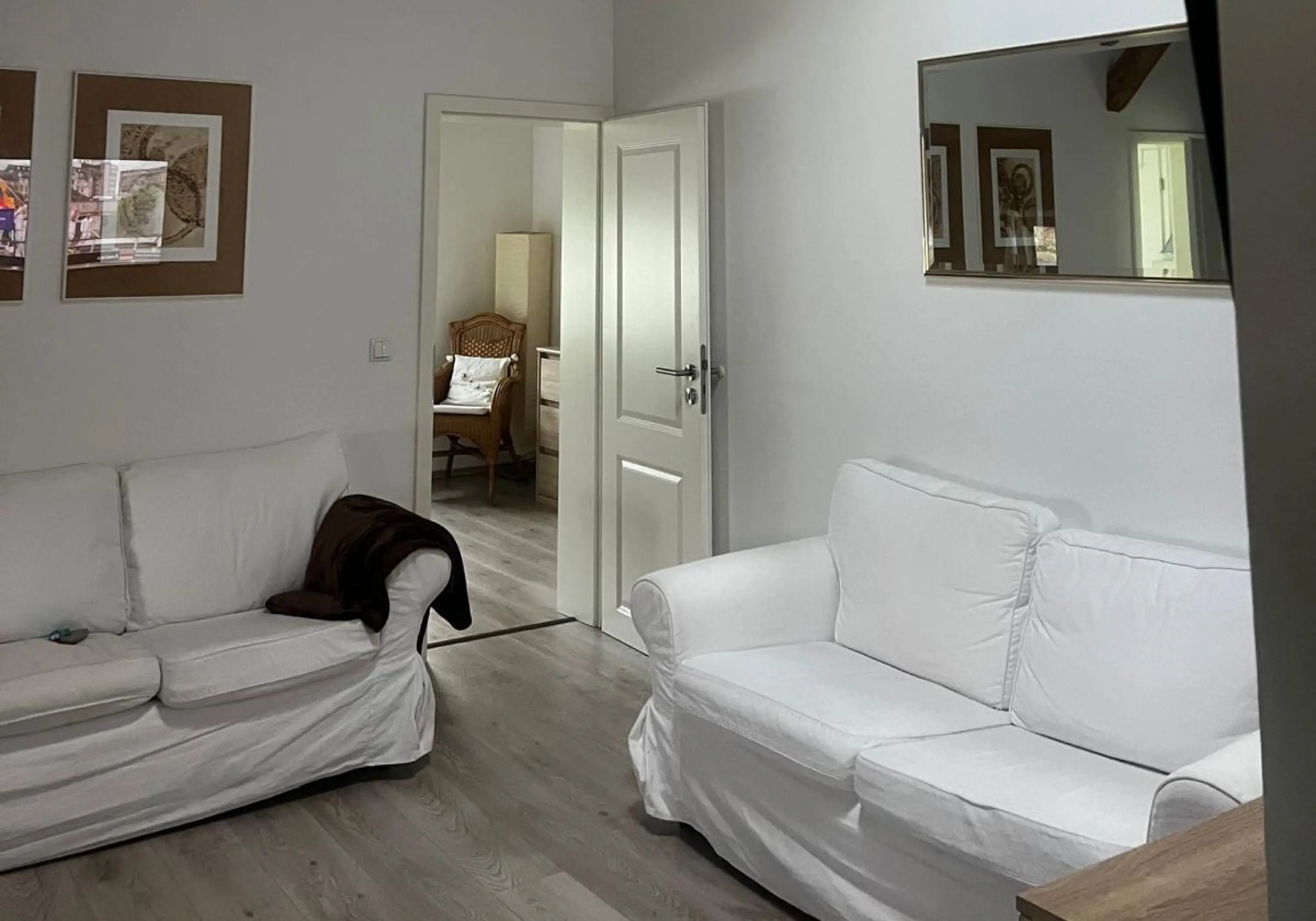 Lepo in dobro vzdrževana z obsežno opremo in povezavo . - fotografija nepremičnine 3