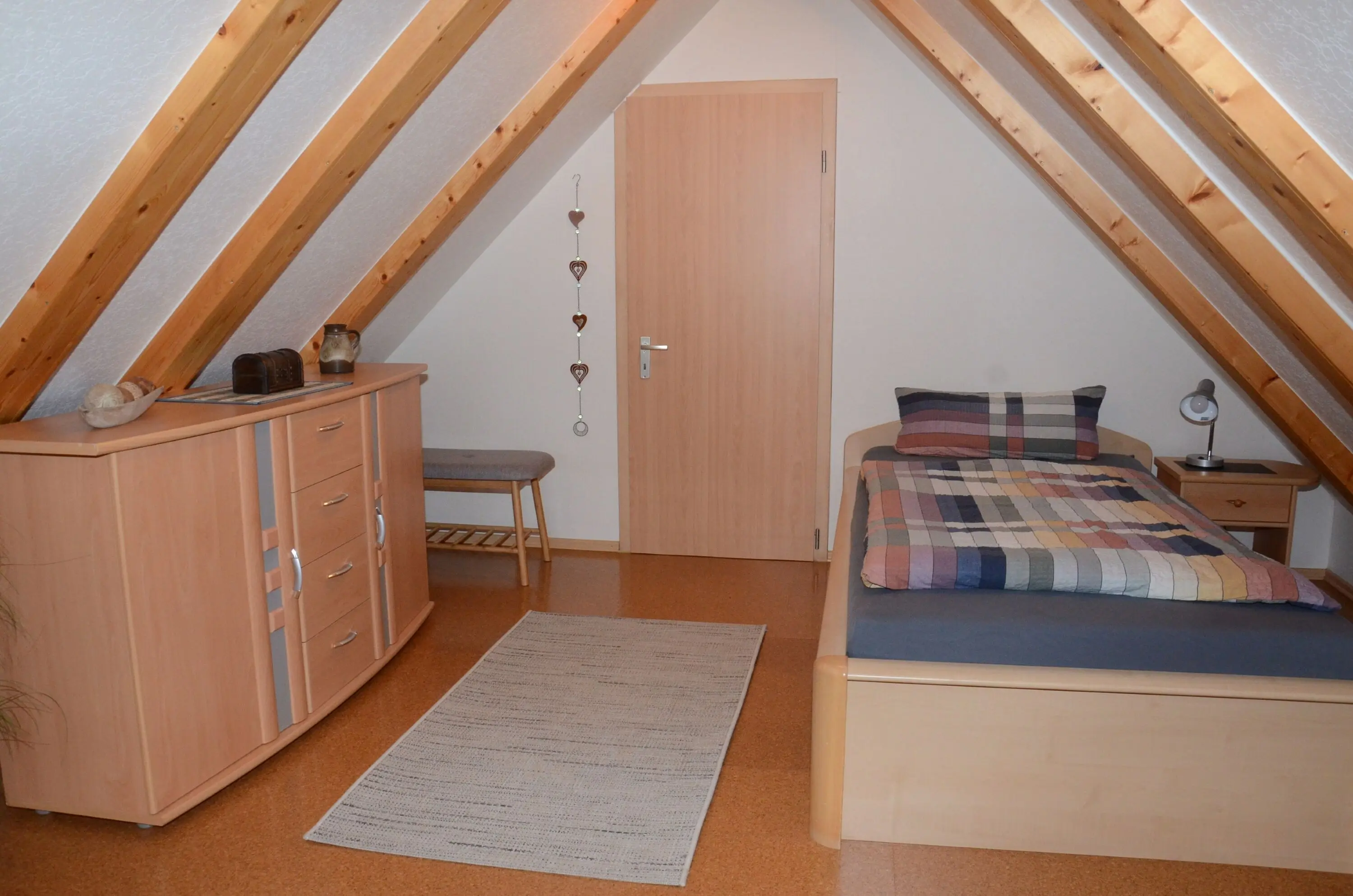 Wohnung für 1-3 Personen, 2 ZKB in Vollausstattung
Monteure und Kurzzeitvermietung sehr willkommen - Immobilienfoto 4