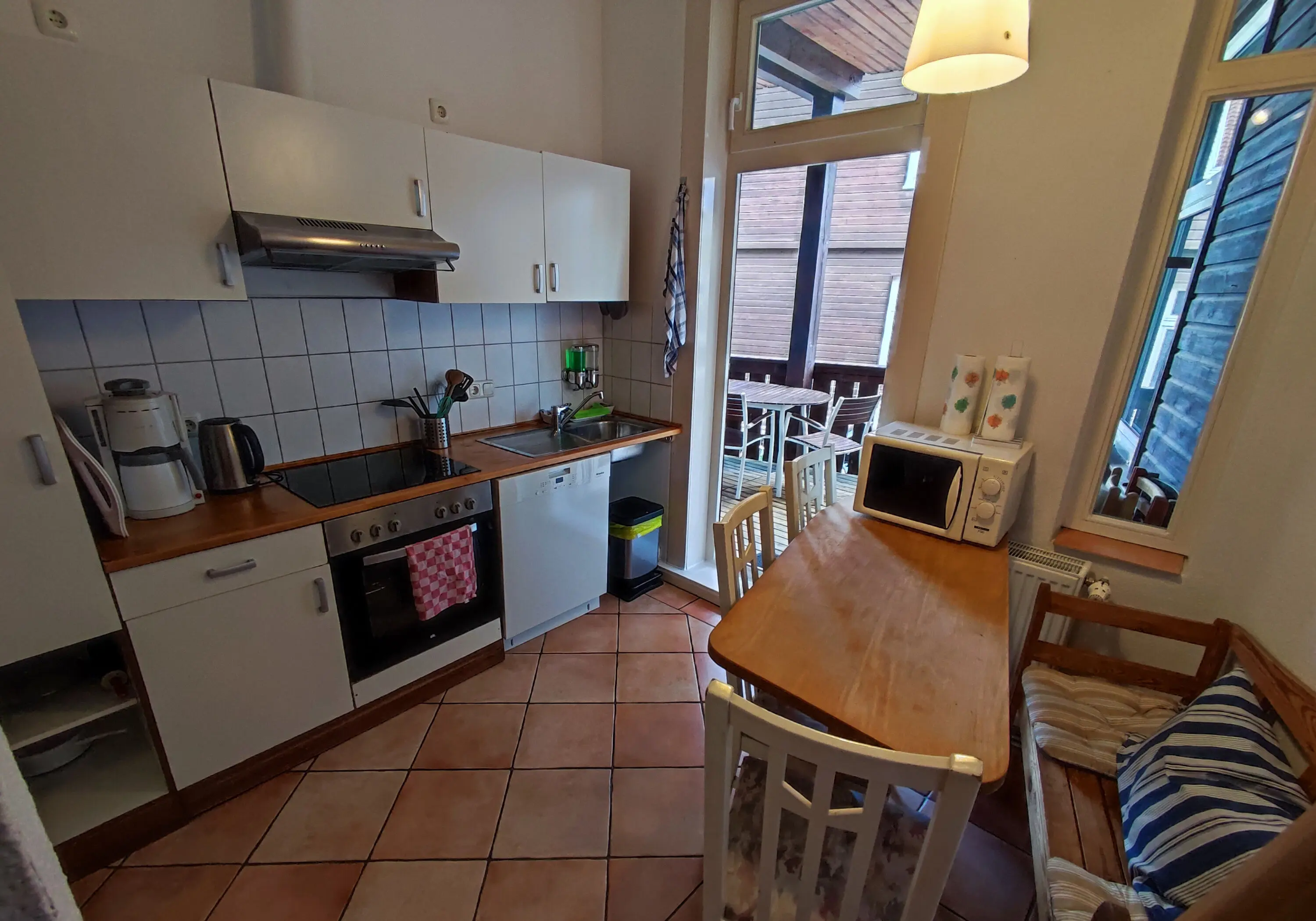 Inc. 2x2 free parking (suitable for transporters). Booking and directly via website possible! - property photo 1