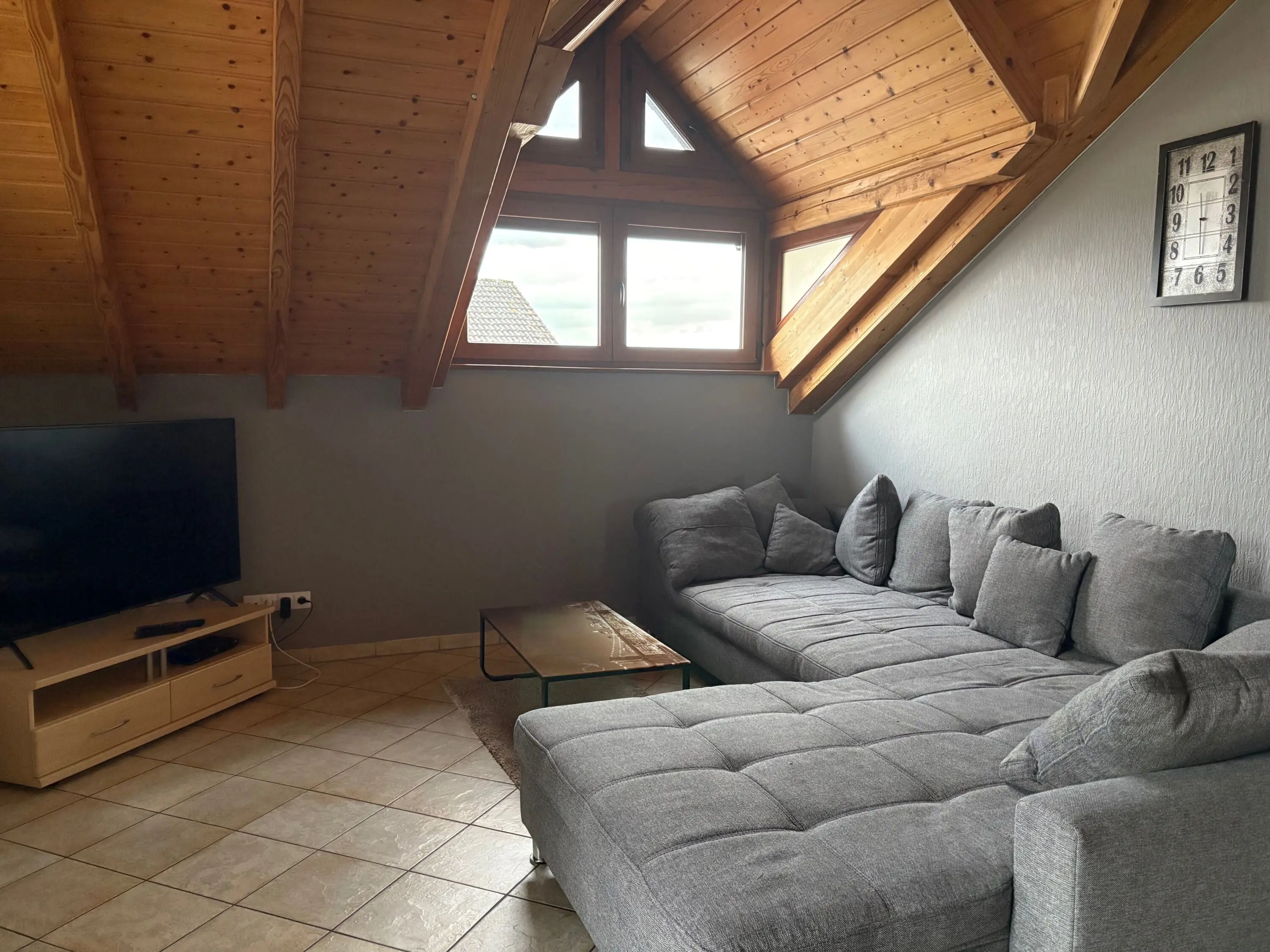 Komfort Ferienwohnung mit Balkon zum Wohlfühlen. - Immobilienfoto 4