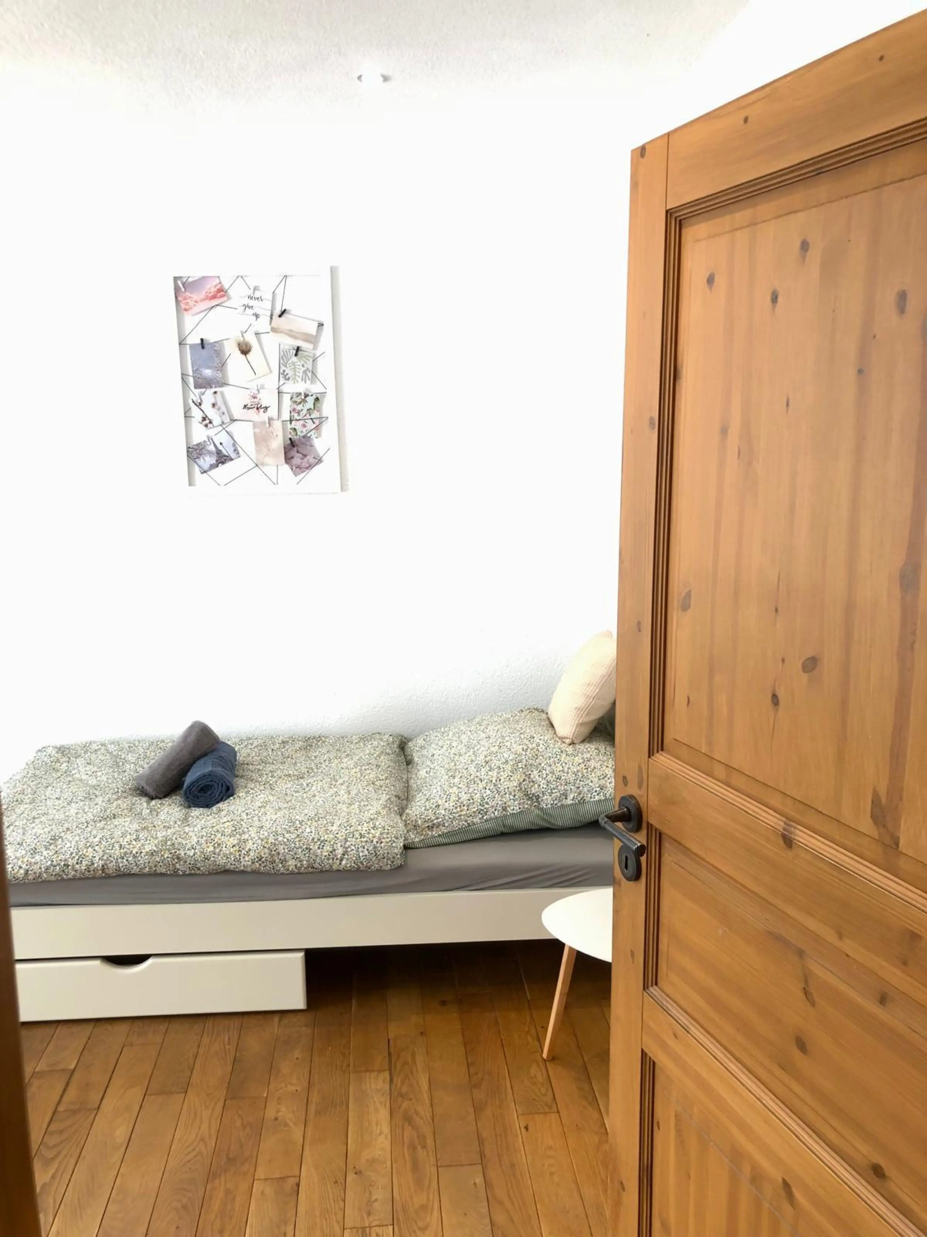 Udobna jedilnica z visokokakovostno opremo - fotografija nepremičnine 4