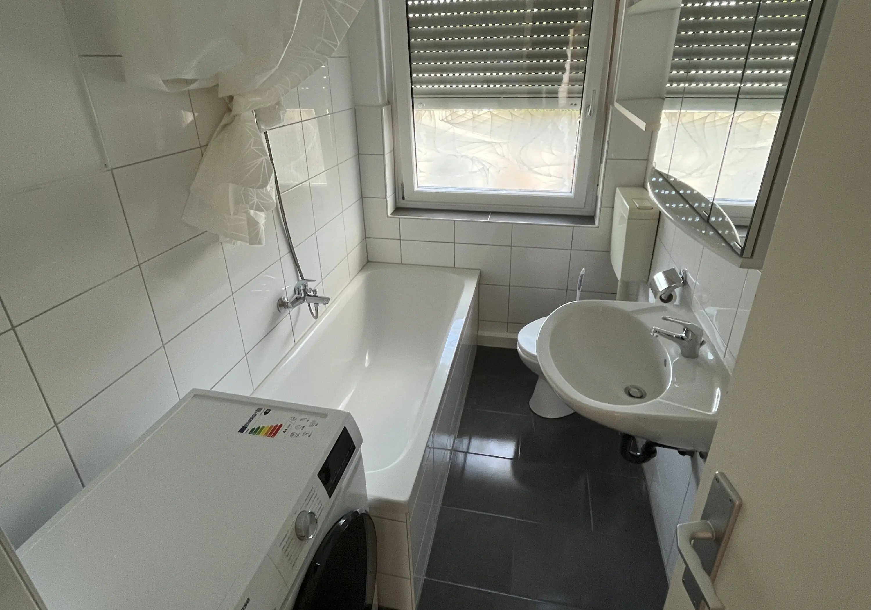 Cazare pentru tehnicieni și lucrători temporari în Gerolzhofen, recent renovat și taxă lunară posibilă. - fotografie proprietate 2