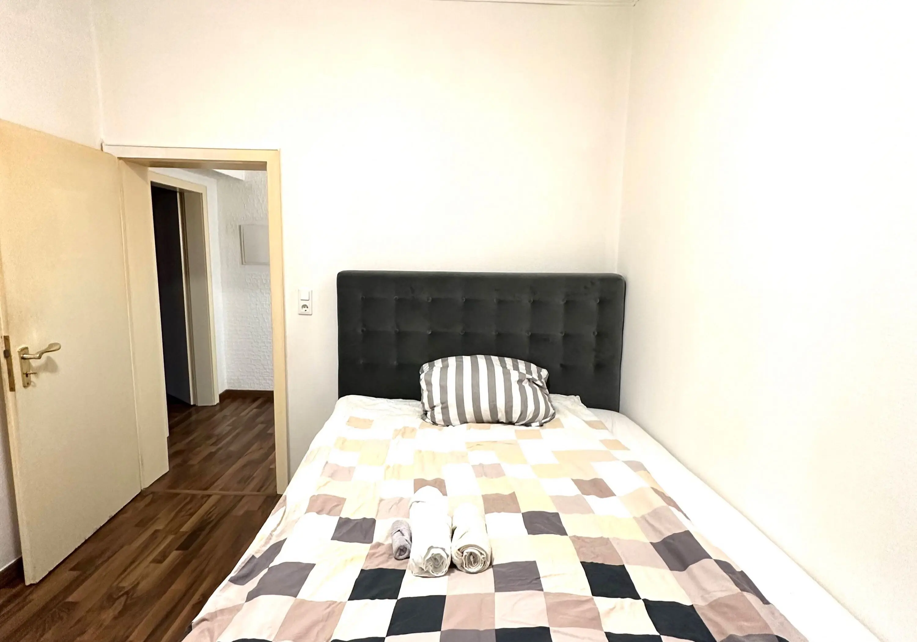 Ihr Partner für Unterkünfte in Herford, Bad Salzuflen, Lage, Stukenbrock, Bielefeld und Paderborn - Immobilienfoto 4